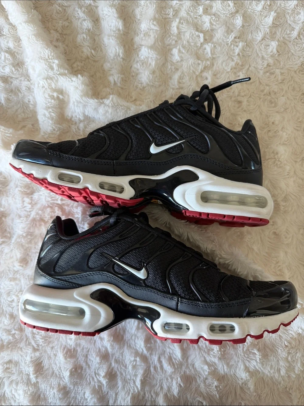 🔥NIKE AIR MAX TN🔥 Women’s Sneakers size 7.5